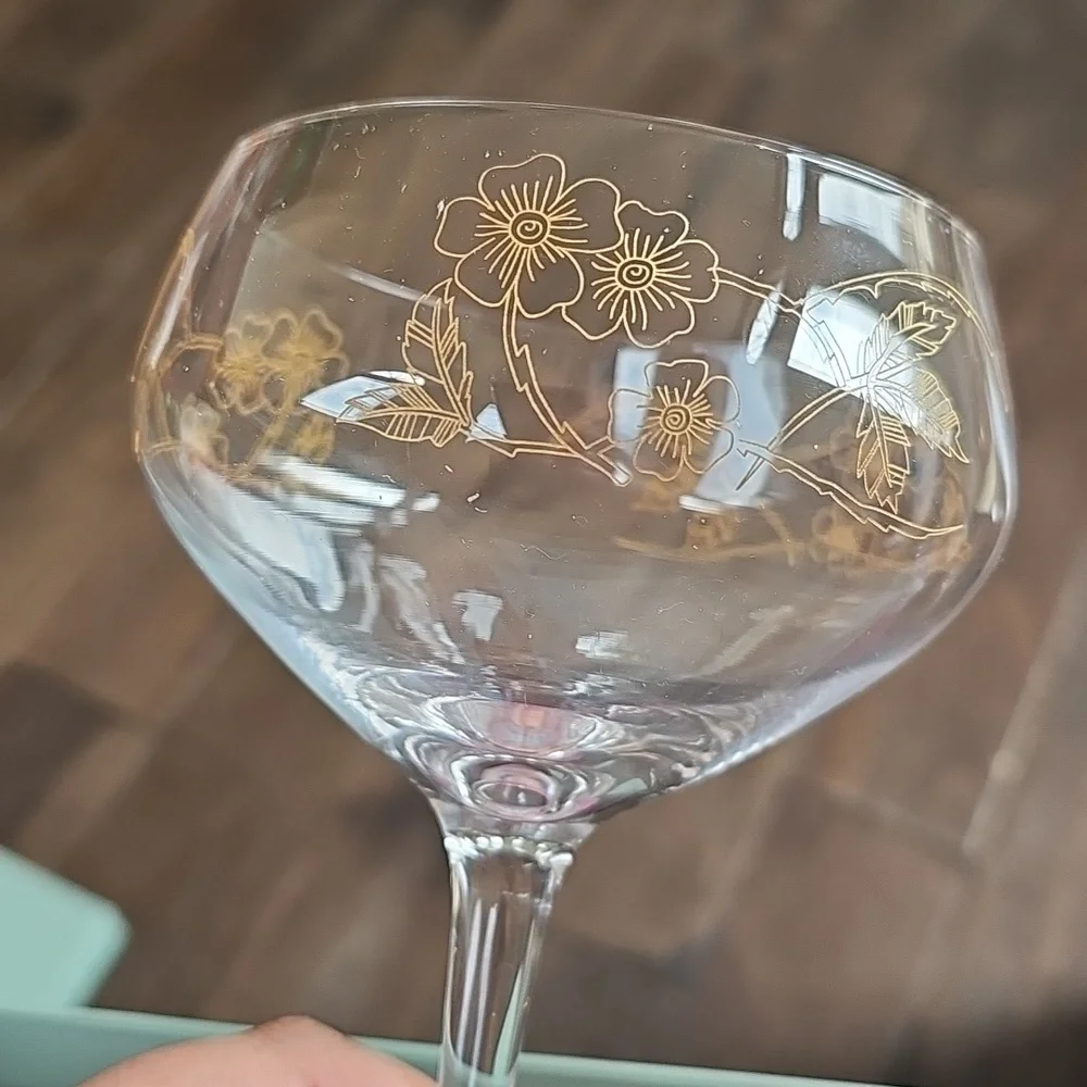 QVC Mrs. H by Dee Hilfiger Set of 2 Engraved Coupe Glasses NIB